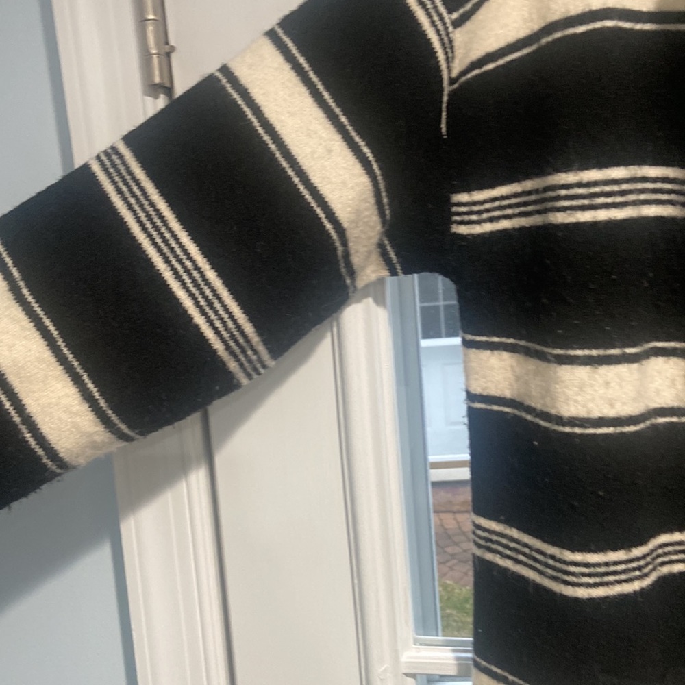 J. Crew Long Sweater Coat in Black White Stripe M/L - Picture 5 of 6